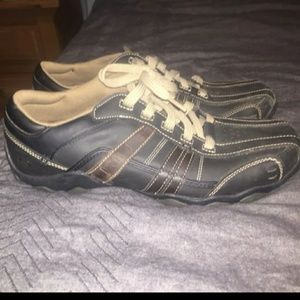 Sketchers nice shoes